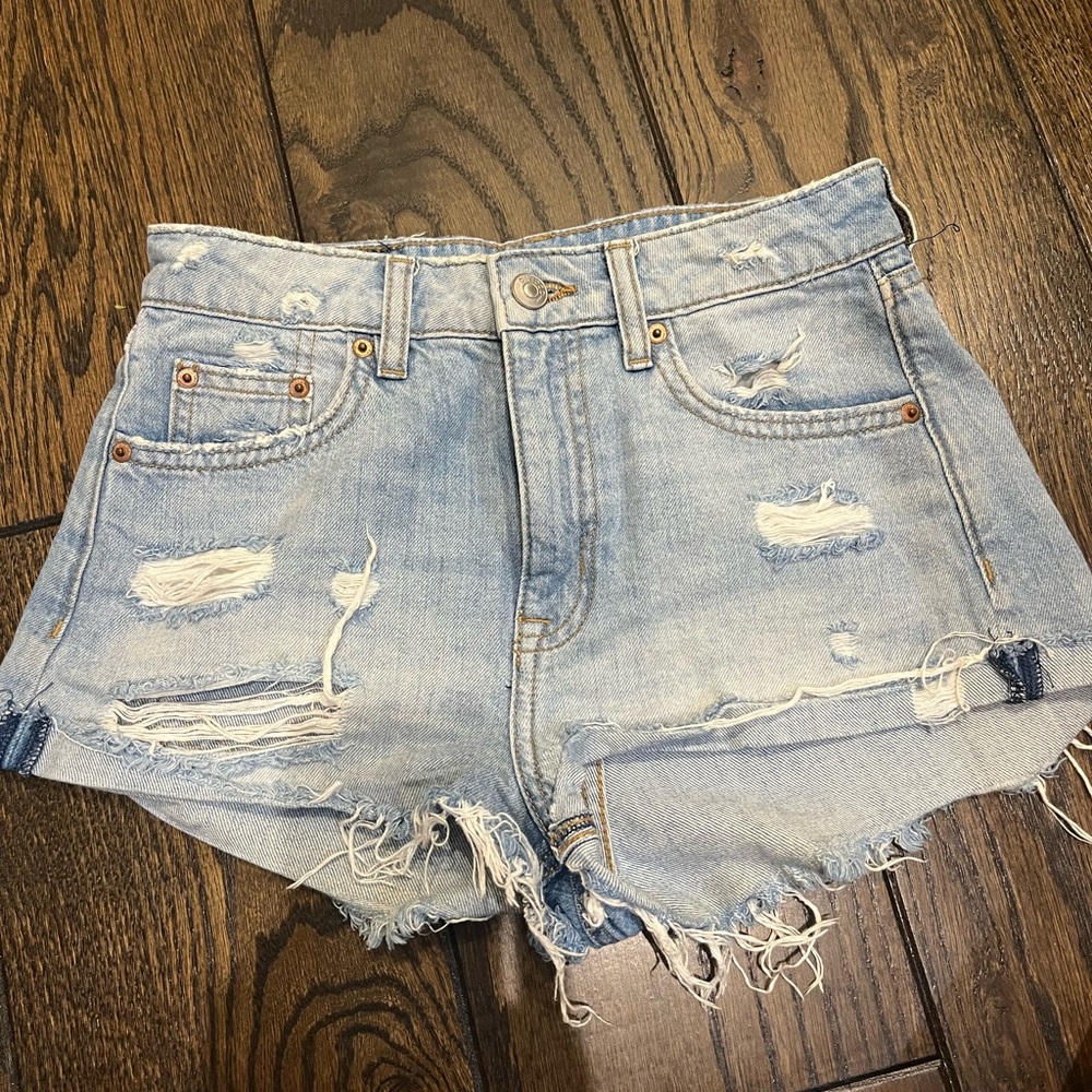 H&M Blue Jean Shorts (size 4)